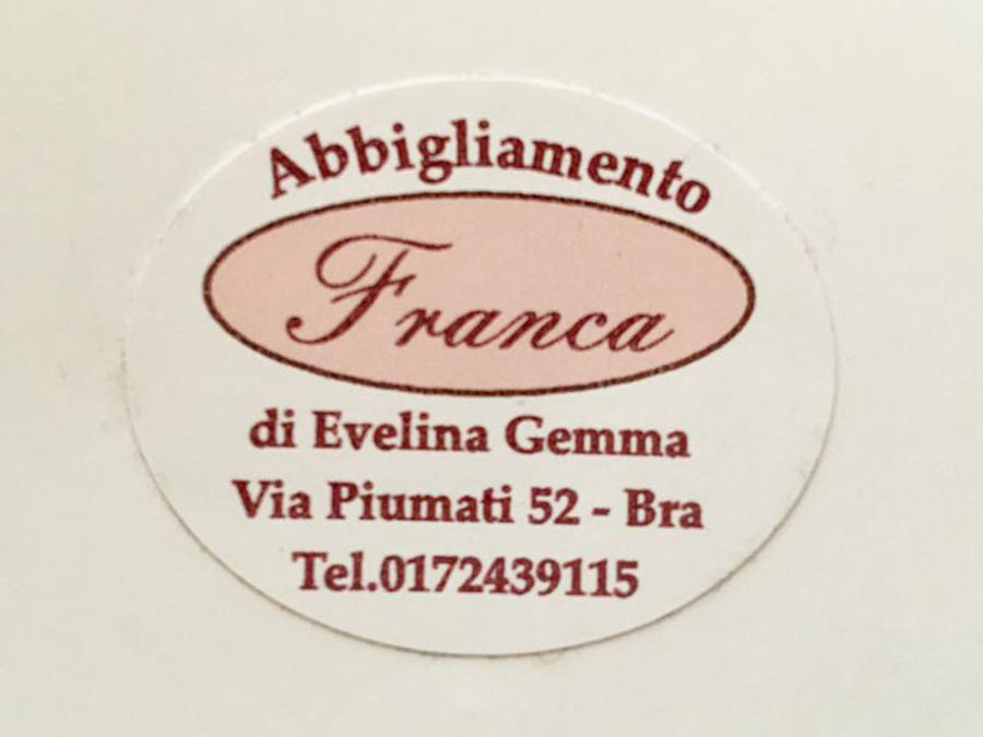 Abbigliamento scontato per famiglie